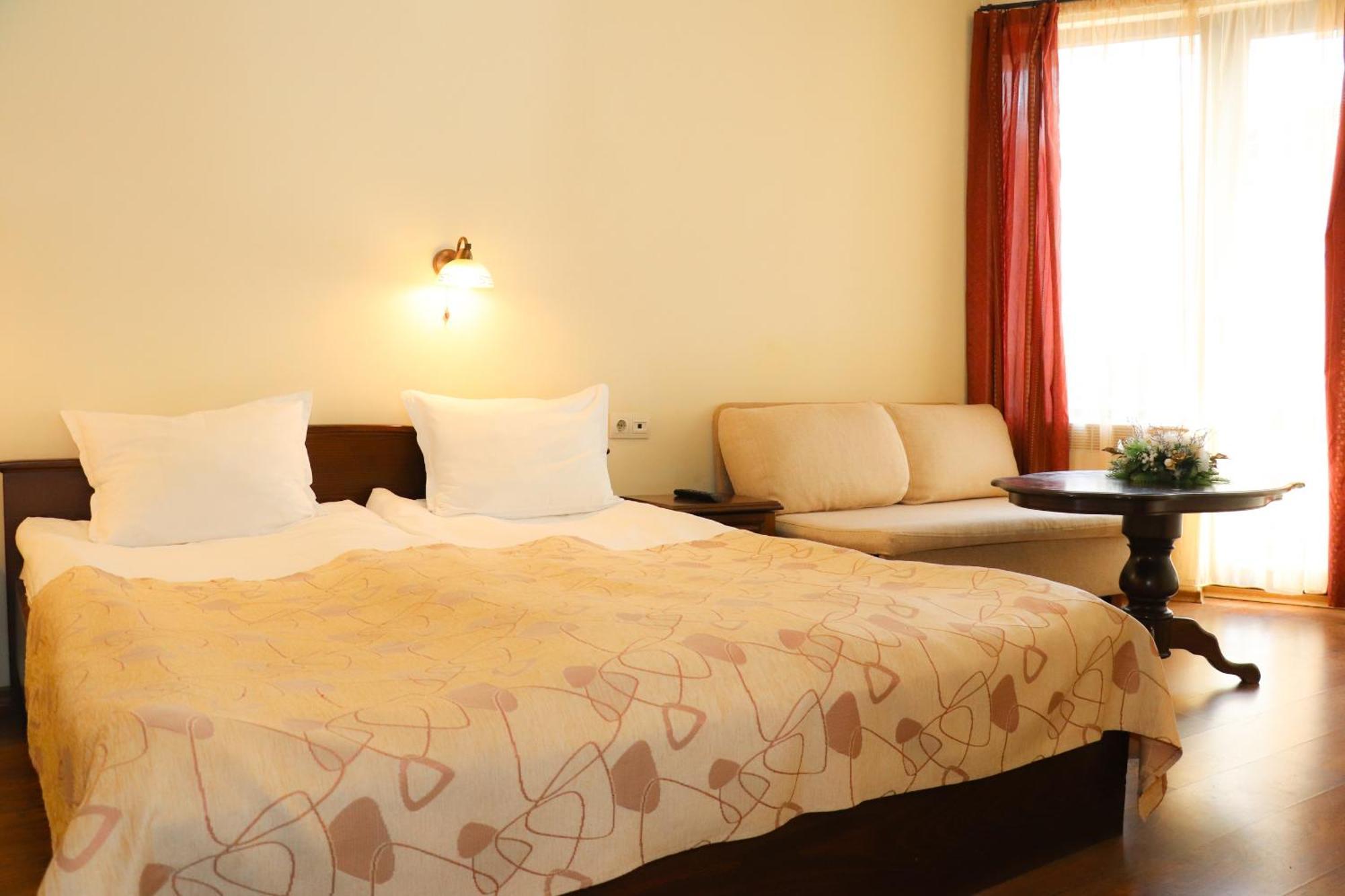 Apartments & Studios Mountain Romance Bansko Dış mekan fotoğraf